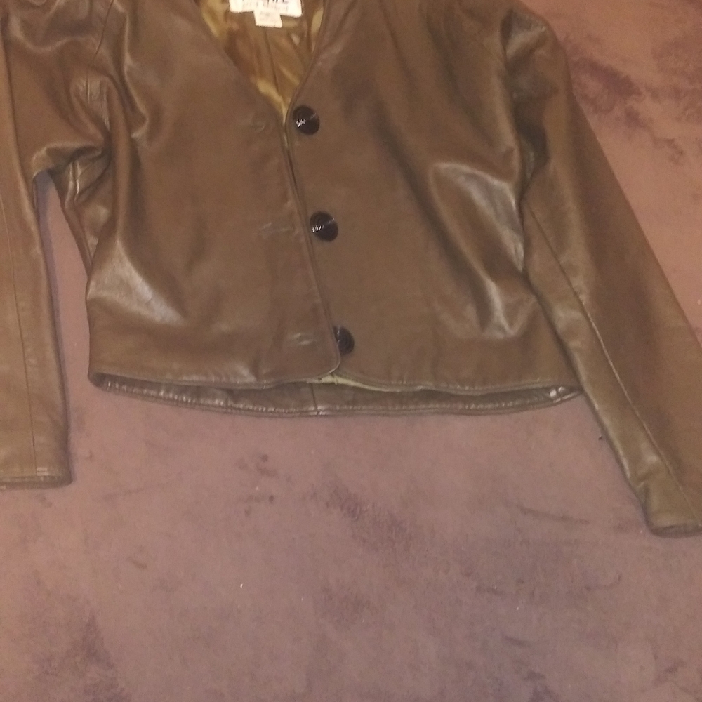 Leather Jacket - Picture 3 of 9